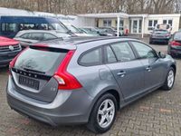 gebraucht Volvo V60 Kombi Linje Business Navi Xenon