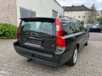 Używany Volvo V70 163 KM (119 kW) 2005 Zielony Kombi