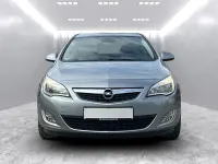 Gebraucht Opel Astra Design Edition 125 PS (91 kW) 2011 Silber Limousine
