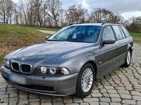 Gebraucht BMW 525 163 PS (119 kW) 2003 Grau Kombi