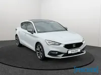 Gebraucht Seat Leon FR-Line 150 PS (110 kW) 2022 Weiss Limousine