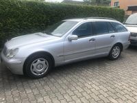 Gebraucht Mercedes C220 143 PS (105 kW) 2002 Silber Kombi