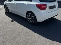 Gebraucht Mercedes A200 136 PS (100 kW) 2014 Weiß Kleinwagen
