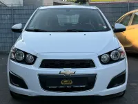 Gebraucht Chevrolet Aveo LT 101 PS (74 kW) 2011 Weiß Kleinwagen
