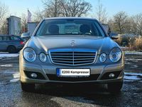 Gebraucht Mercedes E200 Classic 184 PS (135 kW) 2007 Silber Limousine