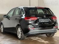 Gebraucht Mercedes E250 160 PS (117 kW) 2021 Schwarz Limousine