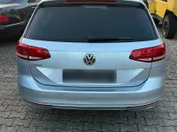 Gebraucht VW Passat 150 PS (110 kW) 2018 Grau Kombi