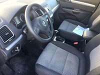 Gebraucht VW Sharan Trendline 150 PS (110 kW) 2011 Schwarz Van / Kleinbus