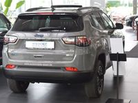 Gebraucht Jeep Compass 241 PS (177 kW) 2024 Grau SUV
