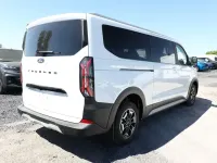 Nowe Ford Tourneo Active 170 KM (125 kW) 2026 Biały Minivan