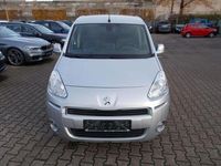 Gebraucht Peugeot Partner Avantage 90 PS (66 kW) 2015 Grau Van / Kleinbus