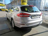 Gebraucht Ford Mondeo 150 PS (110 kW) 2020 Silber Kombi