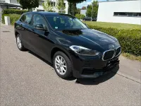 Käytetty BMW X2 Advantage 140 HP (102 kW) 2020 Musta Katumaasturi