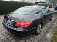 Gebraucht Mercedes E220 170 PS (125 kW) 2011 Grau Coupé