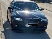 Gebraucht BMW 320 150 PS (110 kW) 2007 Schwarz Limousine