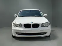 Gebraucht BMW 118 Advantage 143 PS (105 kW) 2009 Weiß Kleinwagen