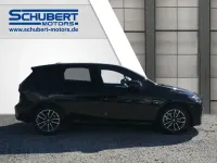 Gebraucht BMW 220 Active Tourer M Sport 156 PS (114 kW) 2023 Schwarz Van / Kleinbus