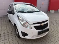 Gebraucht Chevrolet Spark 68 PS (50 kW) 2012 Weiß Kleinwagen