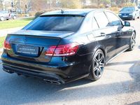 Gebraucht Mercedes E400 AMG 333 PS (244 kW) 2013 Schwarz Limousine