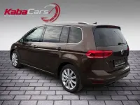 Gebraucht VW Touran Highline 150 PS (110 kW) 2016 Nutshell brown Van / Kleinbus