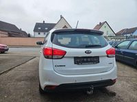 Gebraucht Kia Carens 136 PS (100 kW) 2014 Weiß Van / Kleinbus