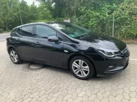 Gebraucht Opel Astra Active 105 PS (77 kW) 2017 Schwarz Limousine