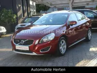 Gebraucht Volvo S60 Summum 203 PS (149 kW) 2010 Rot Limousine