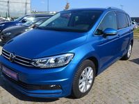 Gebraucht VW Touran Highline 150 PS (110 kW) 2021 Caribbean blue metallic Van / Kleinbus
