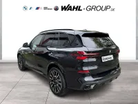 Neu BMW X5 M Sport 298 PS (219 kW) 2026 Saphirschwarz metallic SUV