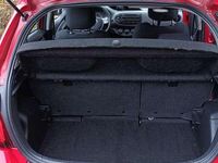 Gebraucht Toyota Yaris 69 PS (50 kW) 2014 Rot Kleinwagen