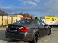 gebraucht BMW 320 E90 d // Shadowline // Professional Paket