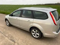 Brugt Ford Focus 109 HK (80 kW) 2010 Grå Stationcar