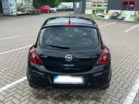 Gebraucht Opel Corsa 78 PS (57 kW) 2011 Schwarz Kleinwagen