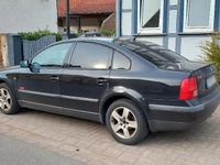 Gebraucht VW Passat 125 PS (91 kW) 1999 Schwarz Limousine