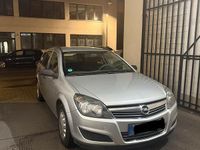 Gebraucht Opel Astra 116 PS (85 kW) 2009 Silber Kombi
