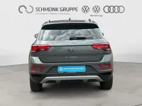 Gebraucht VW T-Roc Move 150 PS (110 kW) 2023 Grau SUV