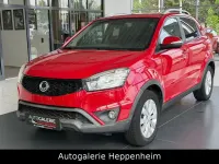 Gebraucht SsangYong Korando Quartz 178 PS (130 kW) 2016 Rot SUV