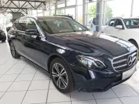 Gebraucht Mercedes E220 Avantgarde 194 PS (142 kW) 2020 Cavansitblau Kombi