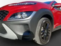 Gebraucht Hyundai Kona Trend 120 PS (88 kW) 2022 Rot SUV