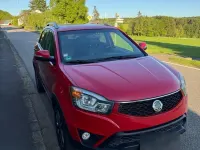 Gebraucht SsangYong Korando 150 PS (110 kW) 2015 Rot SUV
