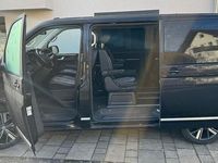Gebraucht VW Multivan 204 PS (150 kW) 2022 Schwarz Van