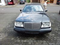 Gebraucht Mercedes E200 Edition 136 PS (100 kW) 1997 Schwarz metallic Cabrio