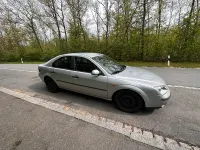 Gebraucht Ford Mondeo 125 PS (91 kW) 2001 Silber Limousine