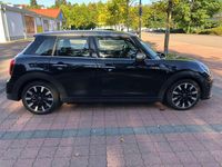 Gebraucht Mini Cooper Classic 136 PS (100 kW) 2021 Blau Kleinwagen
