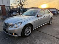 Gebraucht Mercedes E200 136 PS (100 kW) 2011 Silber Limousine