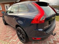 Gebraucht Volvo XC60 Pro 163 PS (119 kW) 2012 Blau SUV