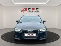 Gebraucht Audi A3 Attraction 110 PS (80 kW) 2015 Schwarz Limousine