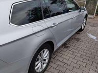 Gebraucht VW Passat Comfortline 150 PS (110 kW) 2017 Silber Limousine