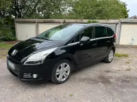 Gebraucht Peugeot 5008 163 PS (119 kW) 2011 Schwarz Van / Kleinbus