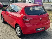 Gebraucht Hyundai i20 Classic 77 PS (56 kW) 2009 Rot Kleinwagen